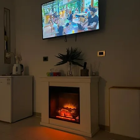 Klaus Fiera Apartment Bologna