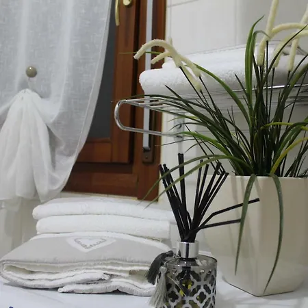 Klaus Fiera Apartment Bologna